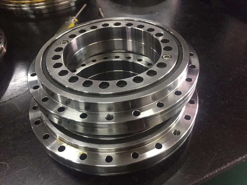 Rotary table bearing ZKLDF120.jpg Rotary table bearing ZKLDF120.jpg