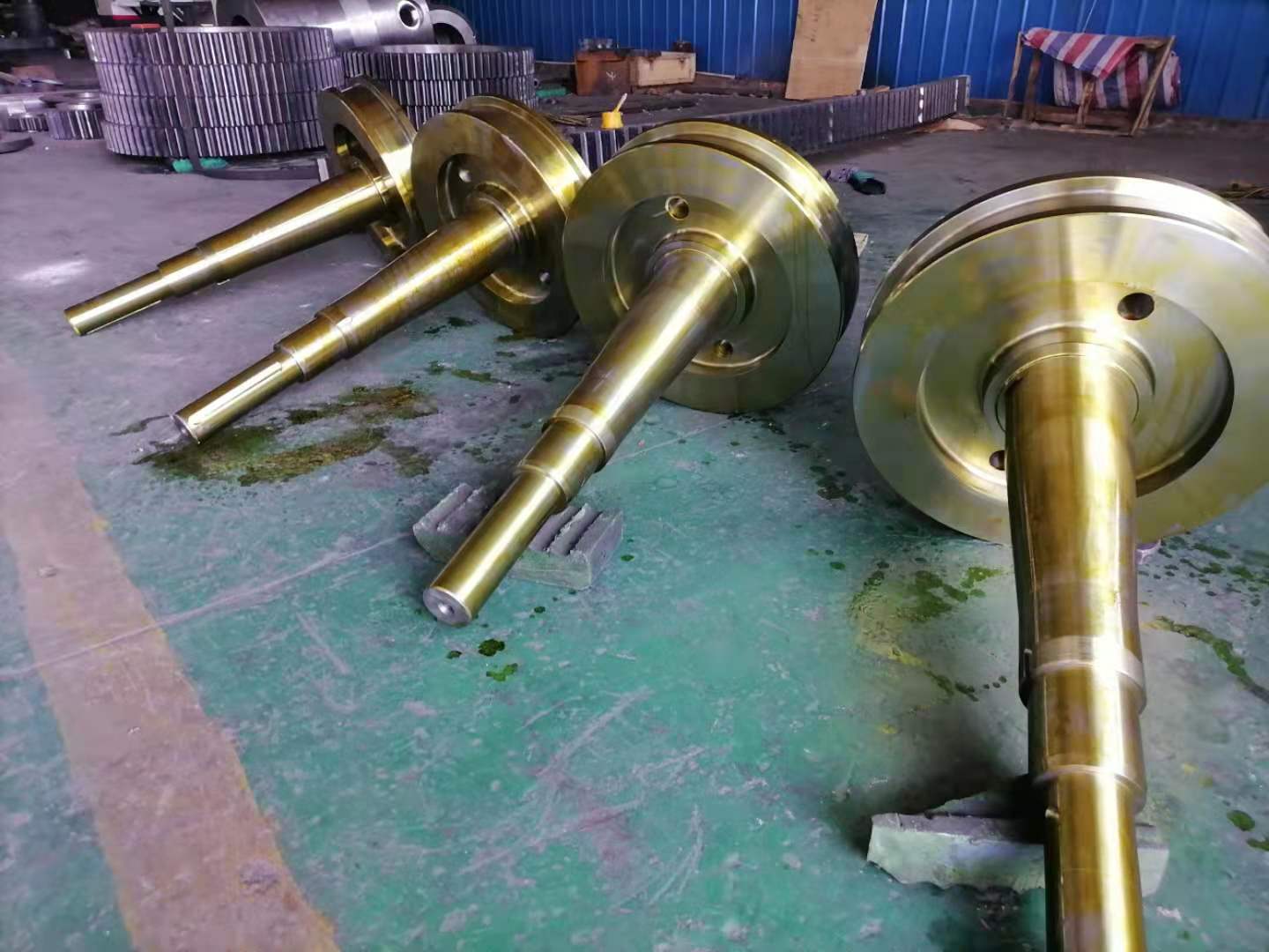 wheel and shaft coated anti rust oil (5) wheel and shaft coated anti rust oil (5)