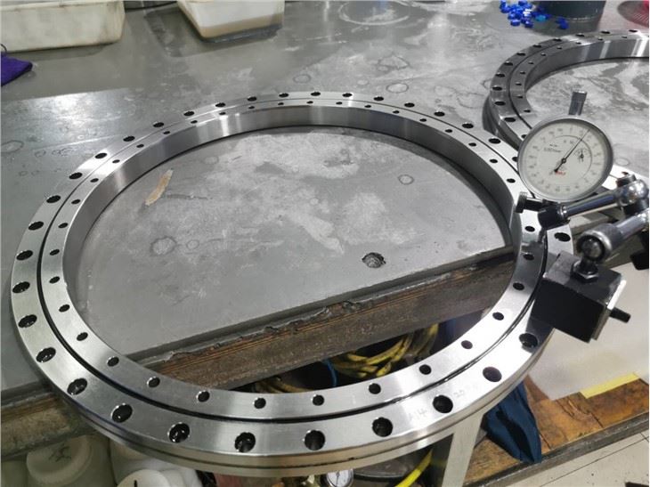 XSU Series Crossed Roller Bearings